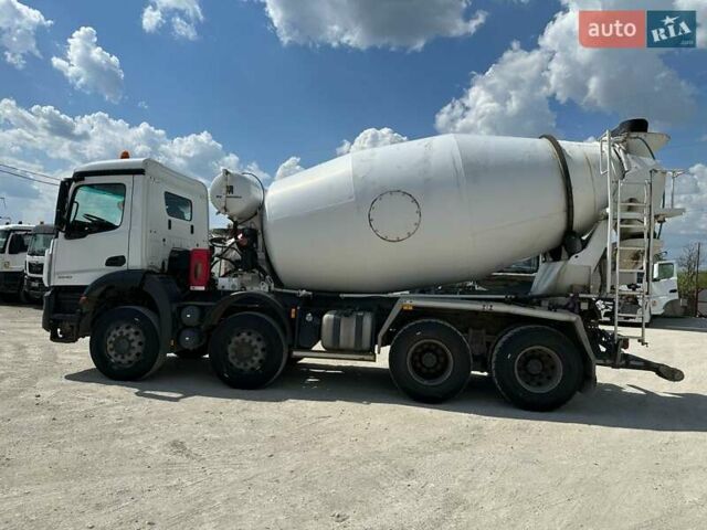 Білий Мерседес AROCS, об'ємом двигуна 0 л та пробігом 113 тис. км за 100215 $, фото 8 на Automoto.ua