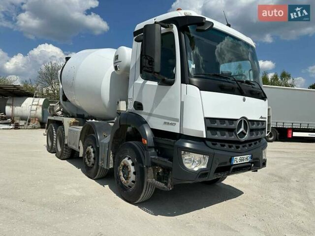 Белый Мерседес AROCS, объемом двигателя 0 л и пробегом 113 тыс. км за 99628 $, фото 12 на Automoto.ua