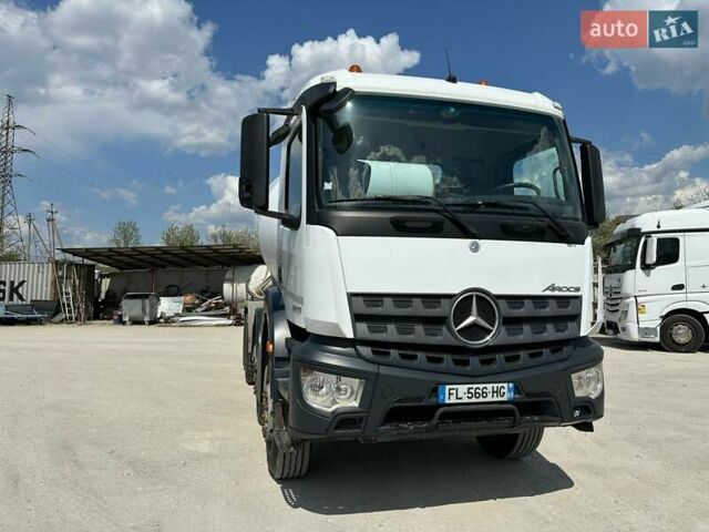 Белый Мерседес AROCS, объемом двигателя 0 л и пробегом 113 тыс. км за 99628 $, фото 26 на Automoto.ua