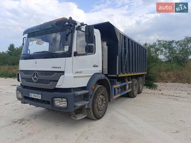 Білий Мерседес AROCS, об'ємом двигуна 0 л та пробігом 155 тис. км за 50000 $, фото 1 на Automoto.ua