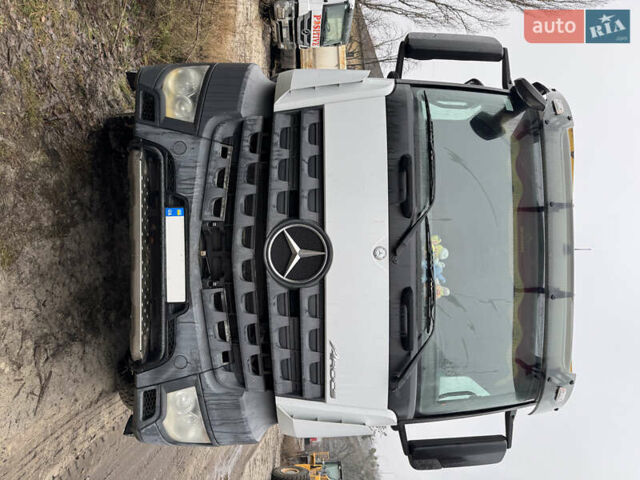 Белый Мерседес AROCS, объемом двигателя 12.81 л и пробегом 240 тыс. км за 90000 $, фото 2 на Automoto.ua