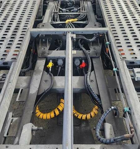 Белый Мерседес Актрос, объемом двигателя 10.8 л и пробегом 767 тыс. км за 110000 $, фото 27 на Automoto.ua