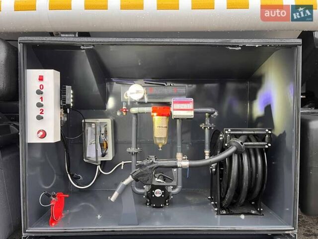 Белый Мерседес Актрос, объемом двигателя 11.97 л и пробегом 471 тыс. км за 81373 $, фото 7 на Automoto.ua