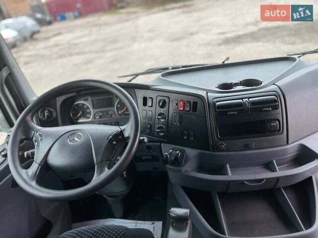 Белый Мерседес Актрос, объемом двигателя 11.97 л и пробегом 471 тыс. км за 81373 $, фото 11 на Automoto.ua