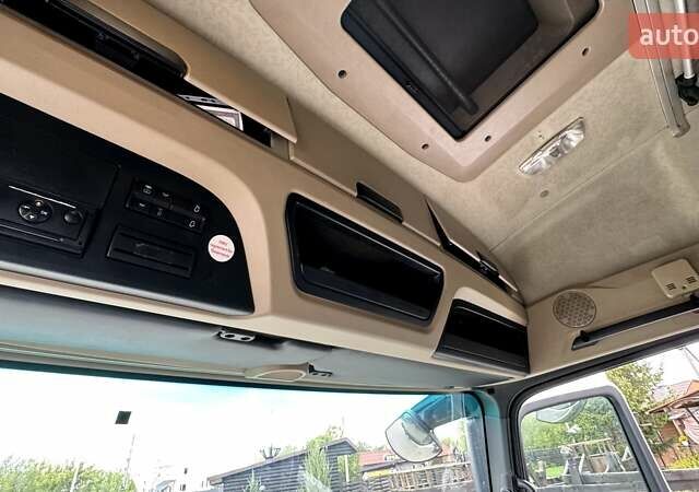 Белый Мерседес Актрос, объемом двигателя 12.81 л и пробегом 823 тыс. км за 16900 $, фото 6 на Automoto.ua