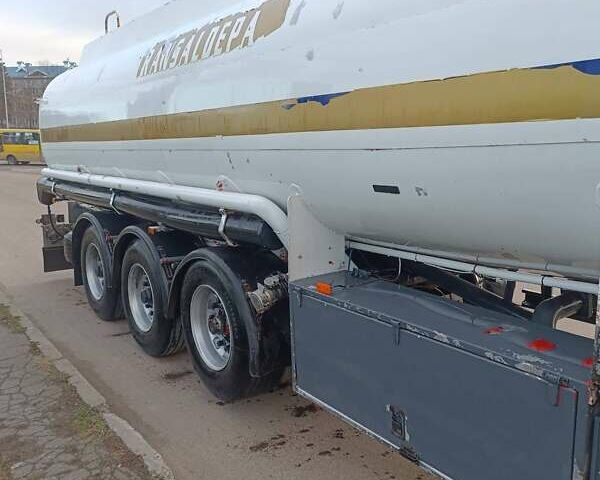 Білий Мерседес Актрос, об'ємом двигуна 12.81 л та пробігом 976 тис. км за 22000 $, фото 8 на Automoto.ua