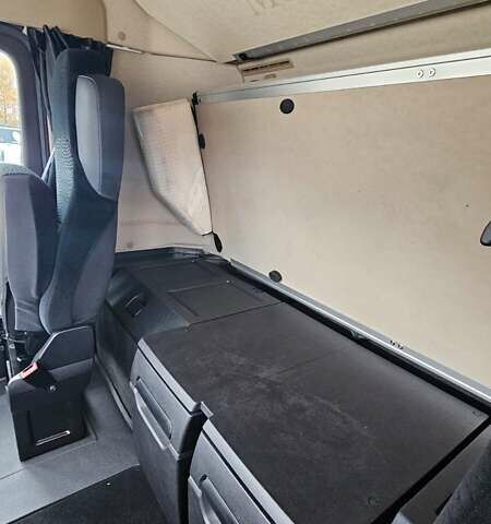 Белый Мерседес Актрос, объемом двигателя 12.8 л и пробегом 540 тыс. км за 71900 $, фото 8 на Automoto.ua