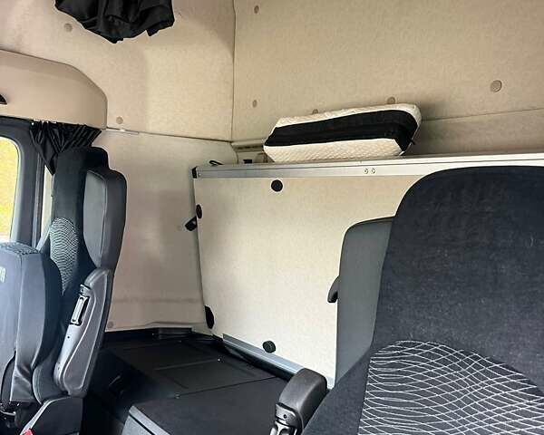 Білий Мерседес Актрос, об'ємом двигуна 12.8 л та пробігом 629 тис. км за 69900 $, фото 5 на Automoto.ua