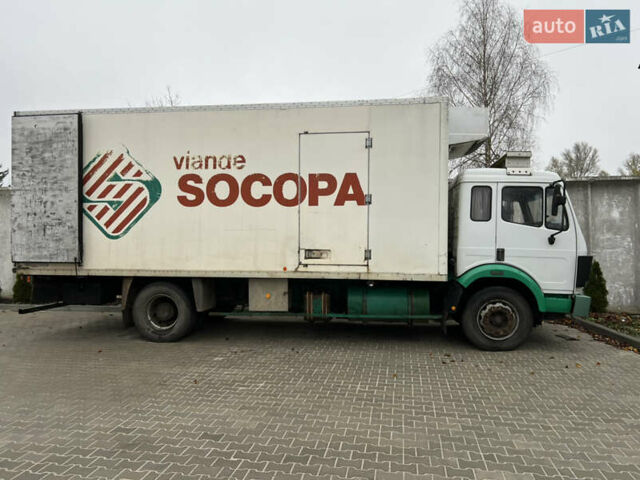 Белый Мерседес Актрос, объемом двигателя 0 л и пробегом 600 тыс. км за 9200 $, фото 6 на Automoto.ua