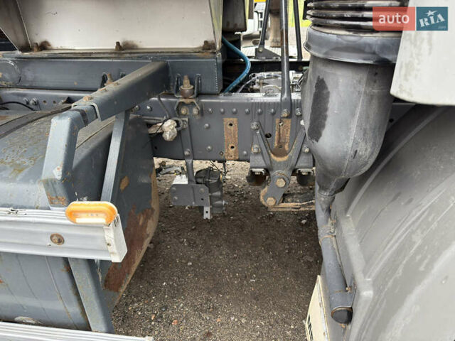 Мерседес Актрос 2014 в Киеве на Automoto.ua Белый Мерседес Актрос, объемом двигателя 11.95 л и пробегом 500 тыс. км за 39999 $, фото 12 на Automoto.ua