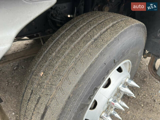 Мерседес Актрос 2014 в Киеве на Automoto.ua Белый Мерседес Актрос, объемом двигателя 11.95 л и пробегом 500 тыс. км за 39999 $, фото 10 на Automoto.ua