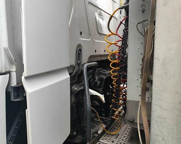 Белый Мерседес Актрос, объемом двигателя 12.81 л и пробегом 756 тыс. км за 40000 $, фото 11 на Automoto.ua