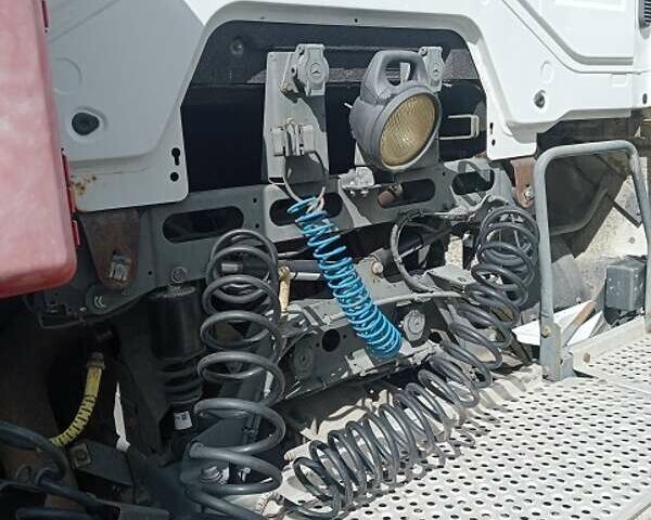 Белый Мерседес Актрос, объемом двигателя 11.97 л и пробегом 500 тыс. км за 12354 $, фото 7 на Automoto.ua