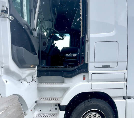 Белый Мерседес Актрос, объемом двигателя 11.95 л и пробегом 1 тыс. км за 28500 $, фото 11 на Automoto.ua