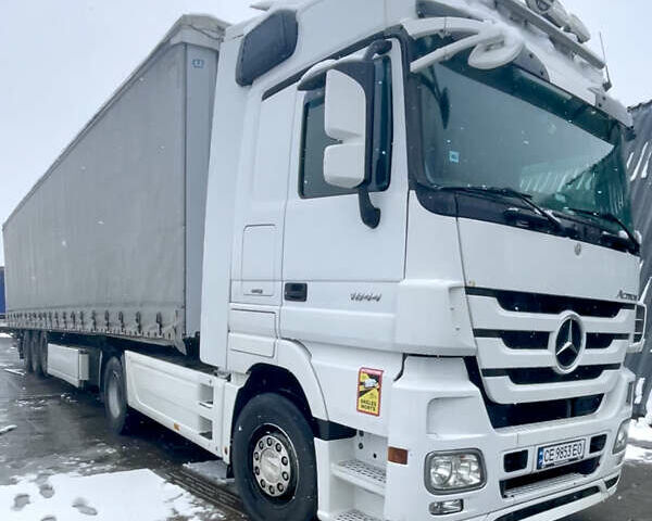 Белый Мерседес Актрос, объемом двигателя 11.95 л и пробегом 1 тыс. км за 28500 $, фото 2 на Automoto.ua