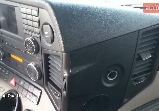 Білий Мерседес Актрос, об'ємом двигуна 12.8 л та пробігом 745 тис. км за 27000 $, фото 53 на Automoto.ua