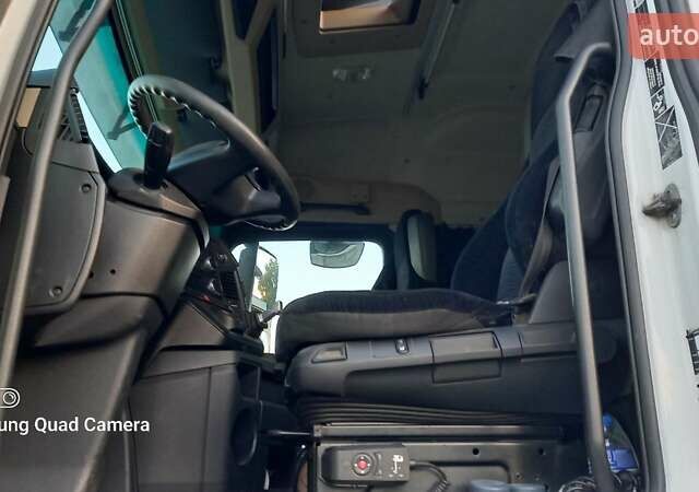 Білий Мерседес Актрос, об'ємом двигуна 12.8 л та пробігом 745 тис. км за 27000 $, фото 36 на Automoto.ua