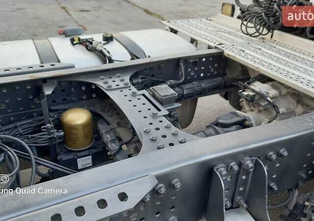 Білий Мерседес Актрос, об'ємом двигуна 12.8 л та пробігом 745 тис. км за 27000 $, фото 7 на Automoto.ua