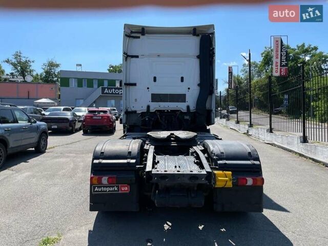 Белый Мерседес Актрос, объемом двигателя 10.7 л и пробегом 996 тыс. км за 16290 $, фото 7 на Automoto.ua