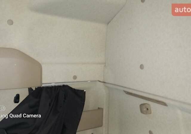 Білий Мерседес Актрос, об'ємом двигуна 12.8 л та пробігом 745 тис. км за 27000 $, фото 46 на Automoto.ua