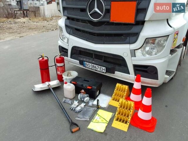 Мерседес Актрос 2014 у Тернополі на Automoto.ua Білий Мерседес Актрос, об'ємом двигуна 10.68 л та пробігом 850 тис. км за 12000 $, фото 4 на Automoto.ua