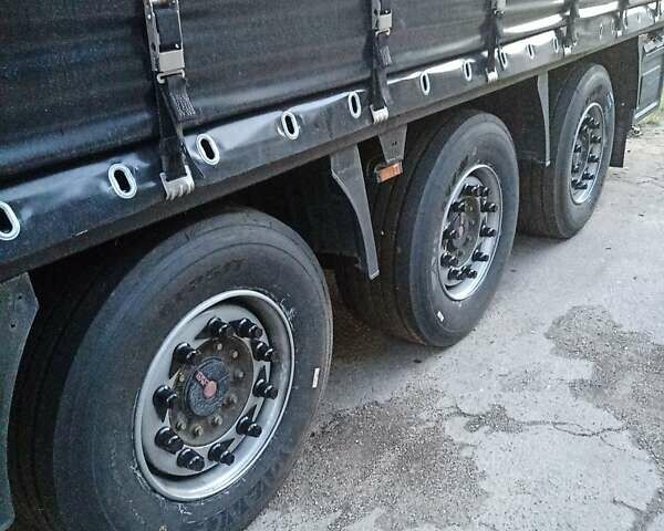 Білий Мерседес Актрос, об'ємом двигуна 12.8 л та пробігом 830 тис. км за 28000 $, фото 7 на Automoto.ua