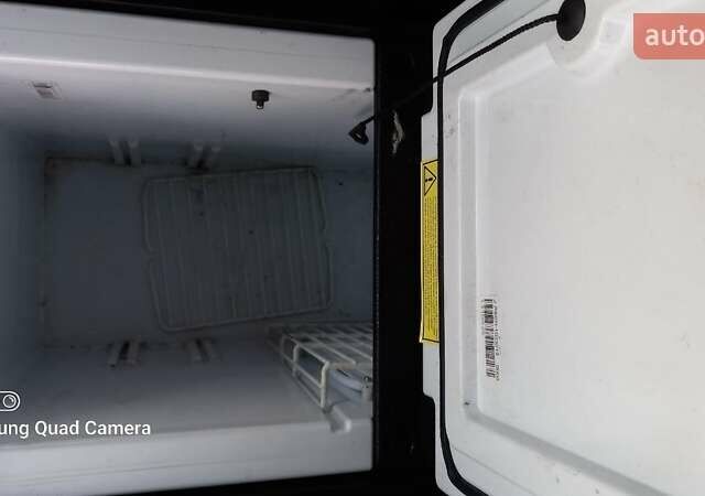 Білий Мерседес Актрос, об'ємом двигуна 12.8 л та пробігом 745 тис. км за 27000 $, фото 57 на Automoto.ua