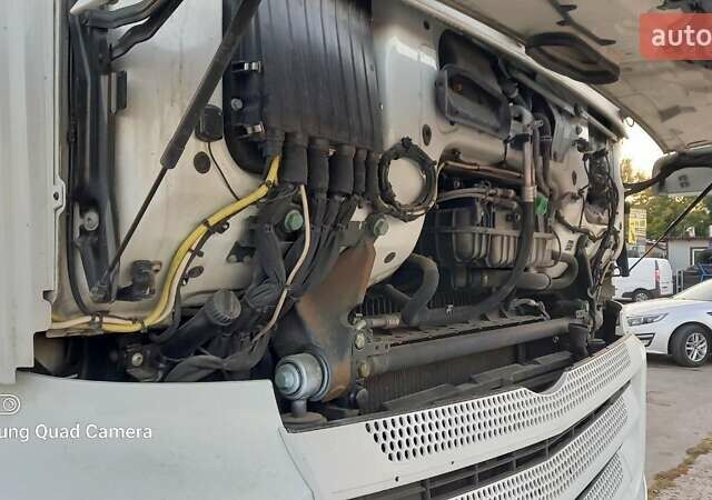 Білий Мерседес Актрос, об'ємом двигуна 12.8 л та пробігом 745 тис. км за 27000 $, фото 22 на Automoto.ua