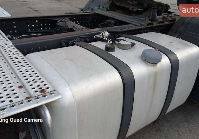 Білий Мерседес Актрос, об'ємом двигуна 12.8 л та пробігом 745 тис. км за 27000 $, фото 24 на Automoto.ua