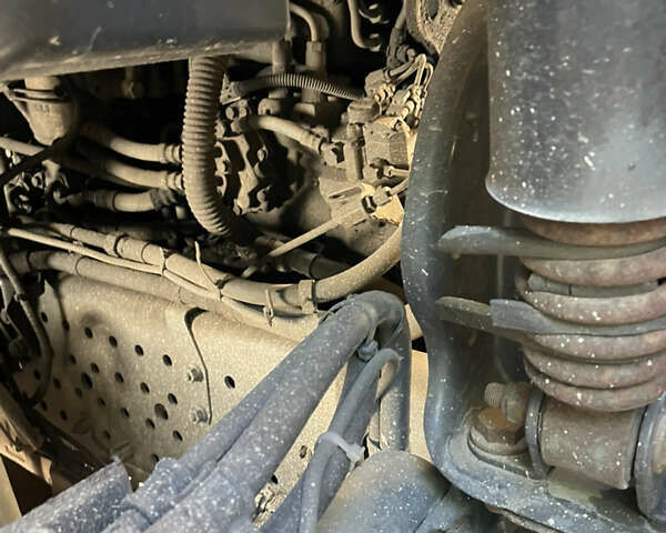 Белый Мерседес Актрос, объемом двигателя 12.5 л и пробегом 1 тыс. км за 14500 $, фото 6 на Automoto.ua