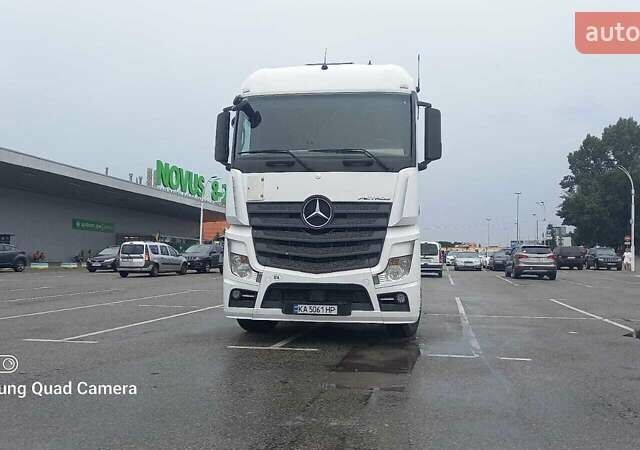 Мерседес Актрос 2015 в Киеве на Automoto.ua Белый Мерседес Актрос, объемом двигателя 12.81 л и пробегом 745 тыс. км за 27000 $, фото 22 на Automoto.ua