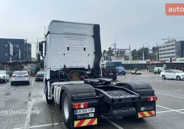 Мерседес Актрос 2015 в Киеве на Automoto.ua Белый Мерседес Актрос, объемом двигателя 12.81 л и пробегом 745 тыс. км за 27000 $, фото 26 на Automoto.ua