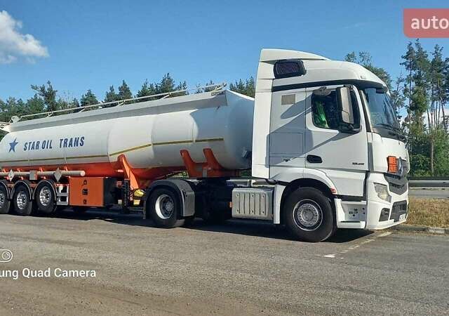 Мерседес Актрос 2015 в Киеве на Automoto.ua Белый Мерседес Актрос, объемом двигателя 12.81 л и пробегом 745 тыс. км за 27000 $, фото 36 на Automoto.ua