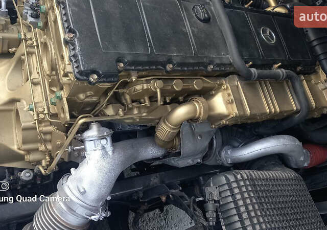 Мерседес Актрос 2015 в Киеве на Automoto.ua Белый Мерседес Актрос, объемом двигателя 12.81 л и пробегом 745 тыс. км за 27000 $, фото 65 на Automoto.ua