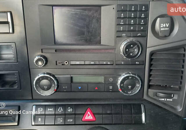 Мерседес Актрос 2015 в Киеве на Automoto.ua Белый Мерседес Актрос, объемом двигателя 12.81 л и пробегом 745 тыс. км за 27000 $, фото 50 на Automoto.ua