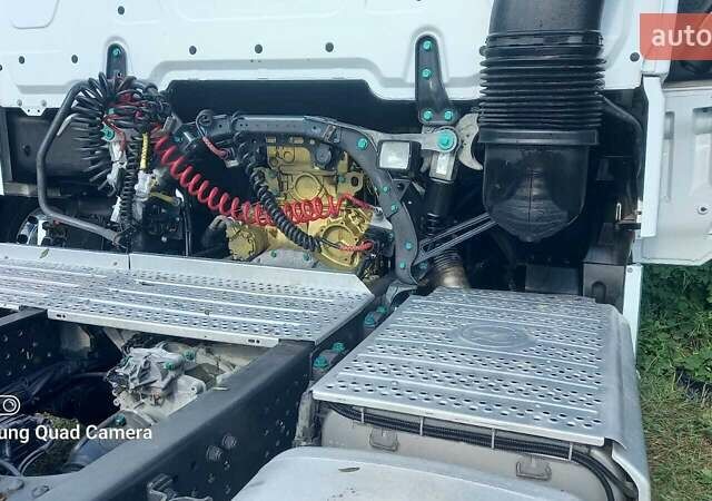 Мерседес Актрос 2015 в Киеве на Automoto.ua Белый Мерседес Актрос, объемом двигателя 12.81 л и пробегом 745 тыс. км за 27000 $, фото 28 на Automoto.ua