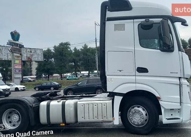 Мерседес Актрос 2015 в Киеве на Automoto.ua Белый Мерседес Актрос, объемом двигателя 12.81 л и пробегом 745 тыс. км за 27000 $, фото 24 на Automoto.ua