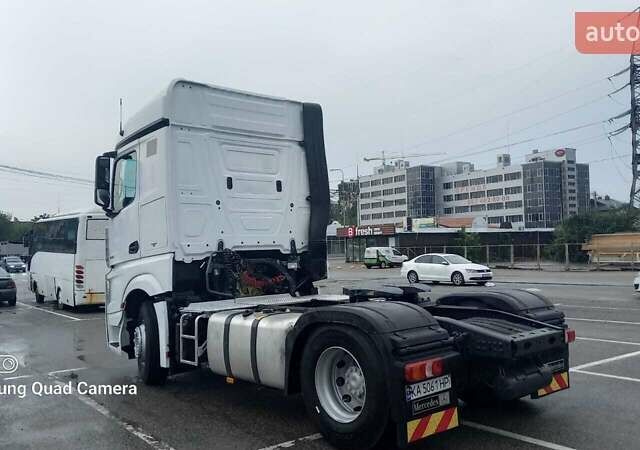 Мерседес Актрос 2015 в Киеве на Automoto.ua Белый Мерседес Актрос, объемом двигателя 12.81 л и пробегом 745 тыс. км за 27000 $, фото 25 на Automoto.ua