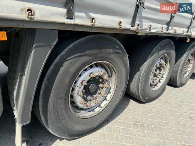 Белый Мерседес Актрос, объемом двигателя 12.81 л и пробегом 710 тыс. км за 34000 $, фото 11 на Automoto.ua