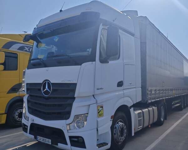 Білий Мерседес Актрос, об'ємом двигуна 12.8 л та пробігом 1 тис. км за 25300 $, фото 2 на Automoto.ua