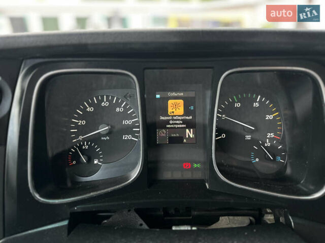 Белый Мерседес Актрос, объемом двигателя 12.81 л и пробегом 809 тыс. км за 30000 $, фото 44 на Automoto.ua