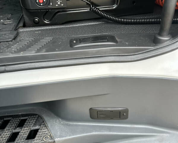 Белый Мерседес Актрос, объемом двигателя 12.81 л и пробегом 809 тыс. км за 30000 $, фото 42 на Automoto.ua