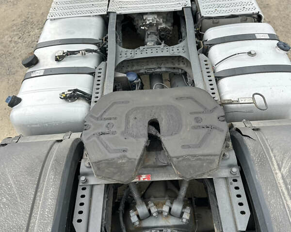 Белый Мерседес Актрос, объемом двигателя 12.81 л и пробегом 809 тыс. км за 30000 $, фото 25 на Automoto.ua