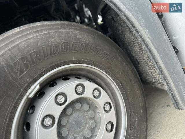 Белый Мерседес Актрос, объемом двигателя 12.81 л и пробегом 809 тыс. км за 30000 $, фото 16 на Automoto.ua