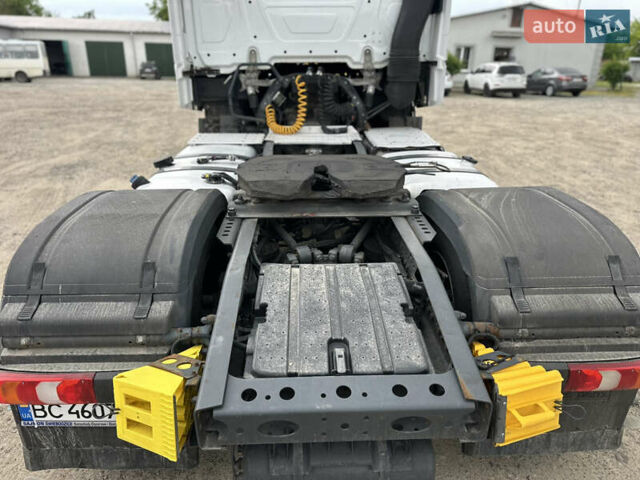 Белый Мерседес Актрос, объемом двигателя 12.81 л и пробегом 809 тыс. км за 30000 $, фото 24 на Automoto.ua