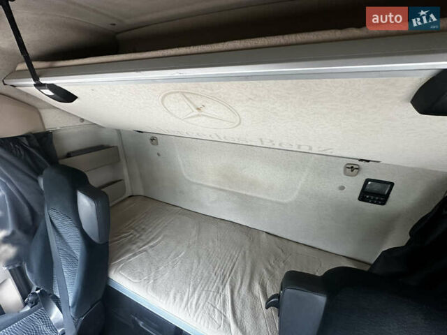 Белый Мерседес Актрос, объемом двигателя 12.81 л и пробегом 809 тыс. км за 30000 $, фото 55 на Automoto.ua