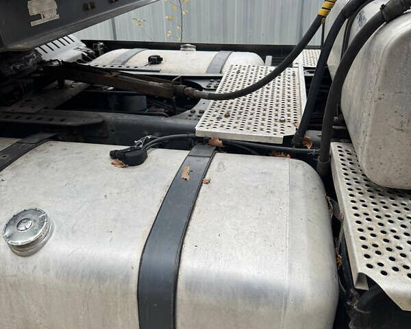 Черный Мерседес Актрос, объемом двигателя 12 л и пробегом 1 тыс. км за 23000 $, фото 8 на Automoto.ua