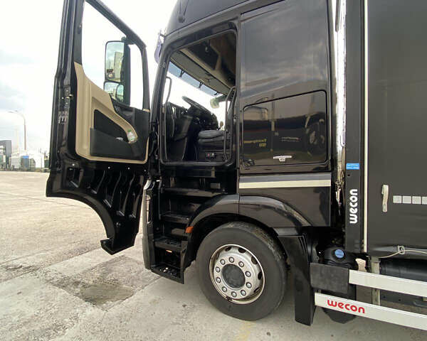 Чорний Мерседес Актрос, об'ємом двигуна 10.6 л та пробігом 880 тис. км за 53599 $, фото 2 на Automoto.ua