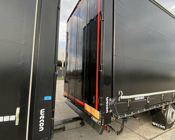 Чорний Мерседес Актрос, об'ємом двигуна 10.6 л та пробігом 880 тис. км за 53599 $, фото 17 на Automoto.ua