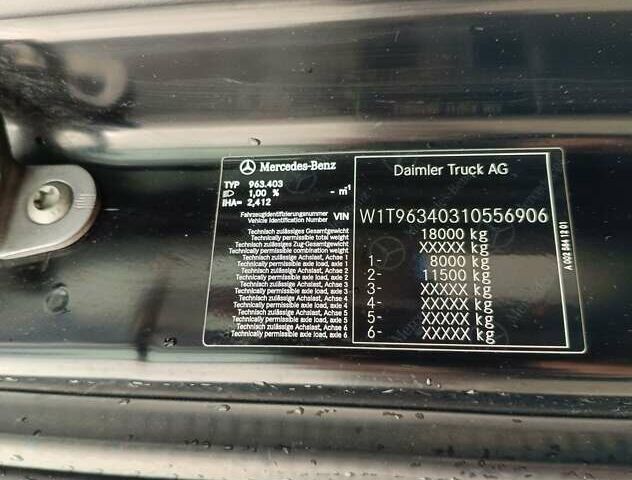 Черный Мерседес Актрос, объемом двигателя 12.8 л и пробегом 335 тыс. км за 76400 $, фото 27 на Automoto.ua